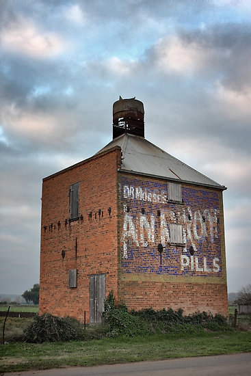 House of Pills - Chickory Kiln - Bacchus Marsh - Jim Worrall