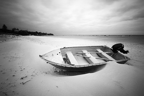 Boat on Shelley Beach - Portsea - Jim Worrall - Mornington Peninsula - Port Phillip Bay